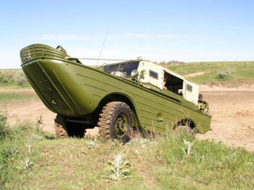 ГАЗ 46 амфибия