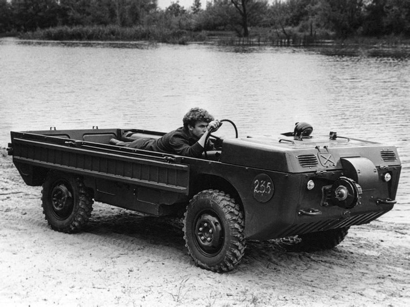 ЛУАЗ-967 амфибия