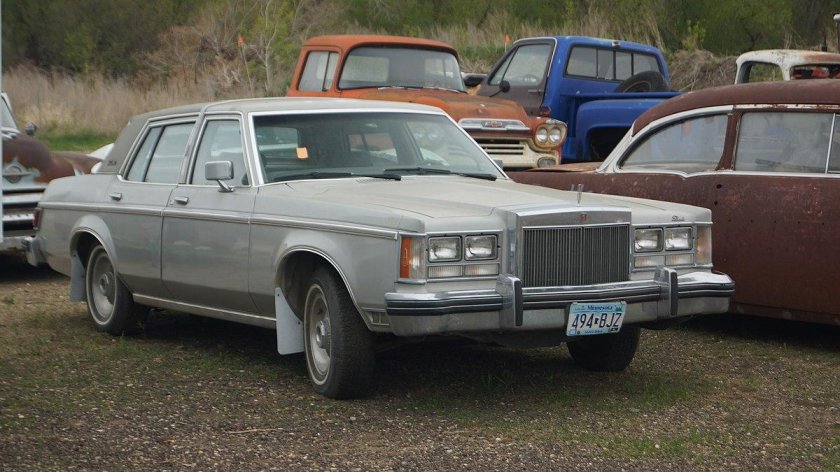 Lincoln Versailles 1979
