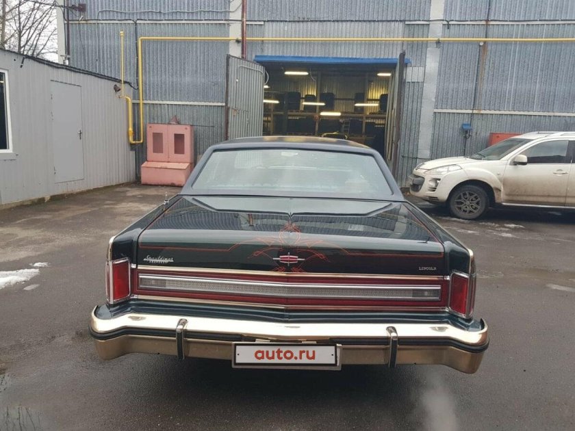 Lincoln continental 1979
