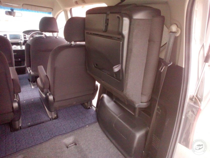 Хонда Фрид 7 местная