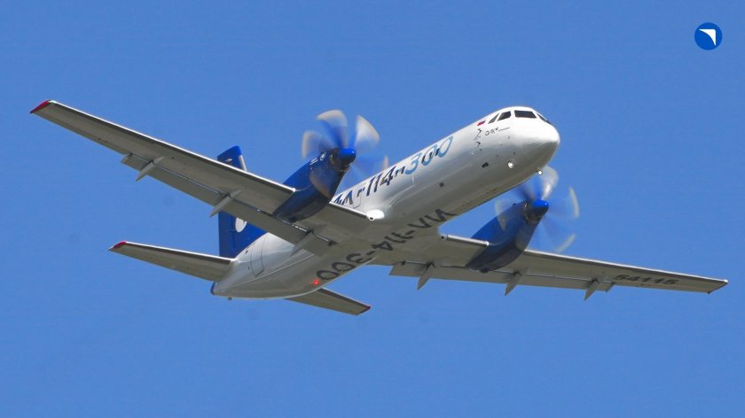 Самолет ил 114 300