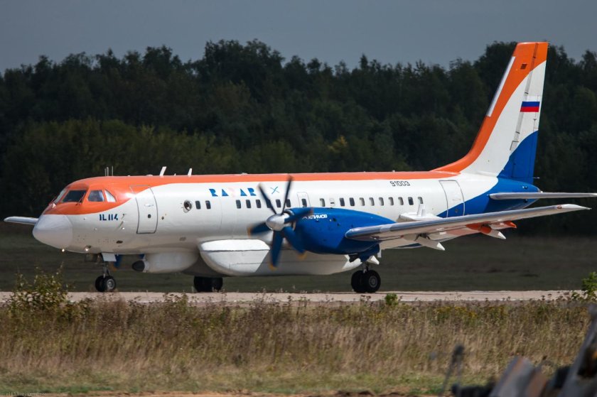 Турбовинтовой самолет ил 114 300