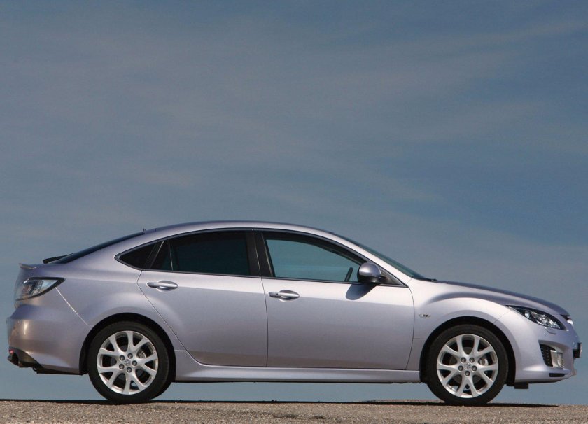 Mazda 6 GH хэтчбек