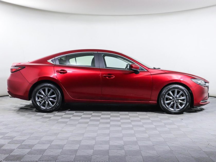Mazda 6 GJ красная