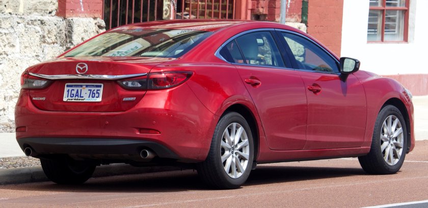 Мазда 6 седан 2018