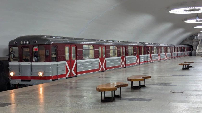 Поезда метрополитена