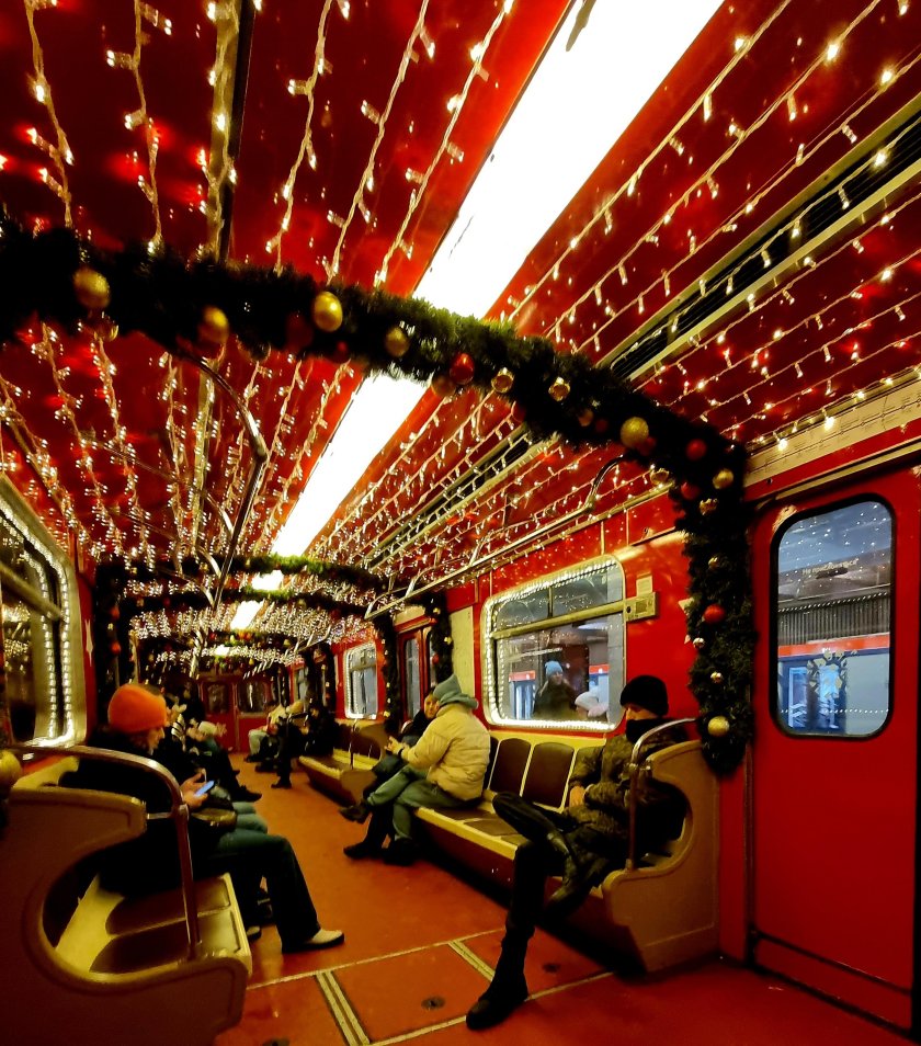 Новогодний поезд