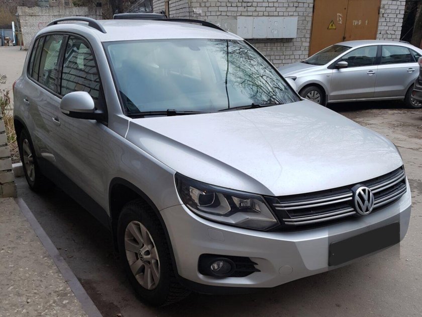 VW Tiguan Silver
