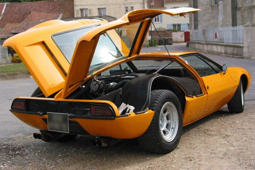 De Tomaso Mangusta