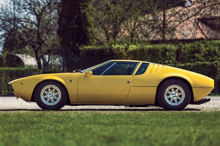De Tomaso Mangusta