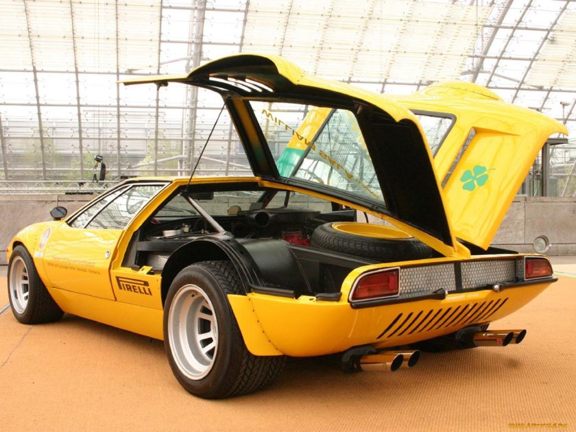 De Tomaso Mangusta