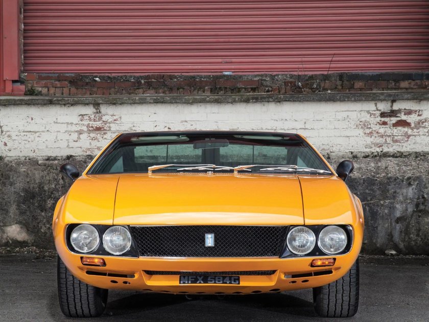 Автомобили de Tomaso Mangusta