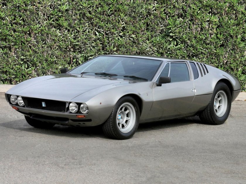 Автомобили de Tomaso Mangusta