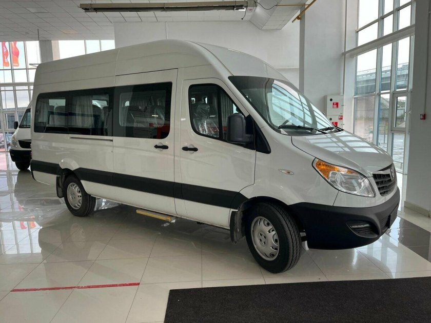 Микроавтобус соллерс атлант