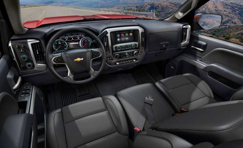 Chevrolet Silverado 2016 салон