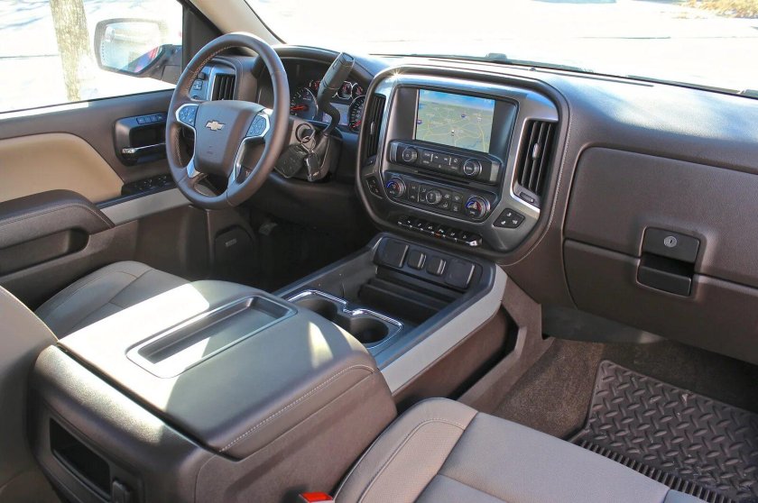 Chevrolet Silverado 1500 Interior