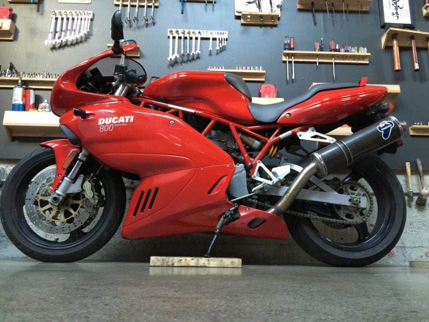 Мотоциклы Дукати 800
