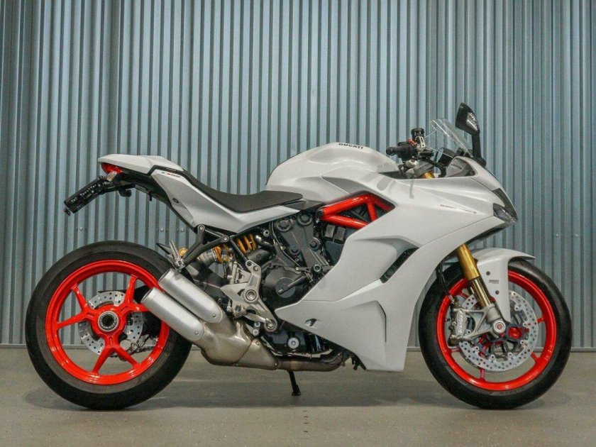 Ducati supersport