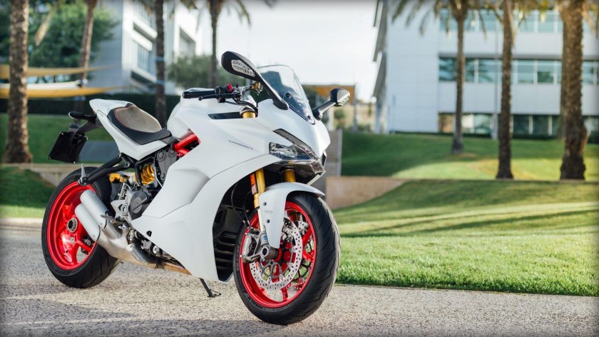 Ducati Supersport s
