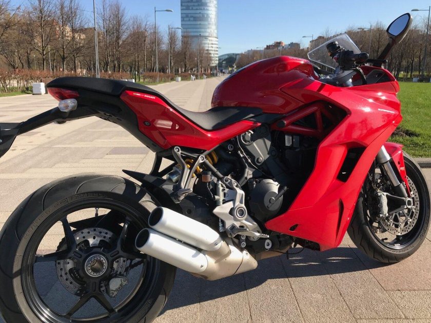 Ducati Supersport 2017