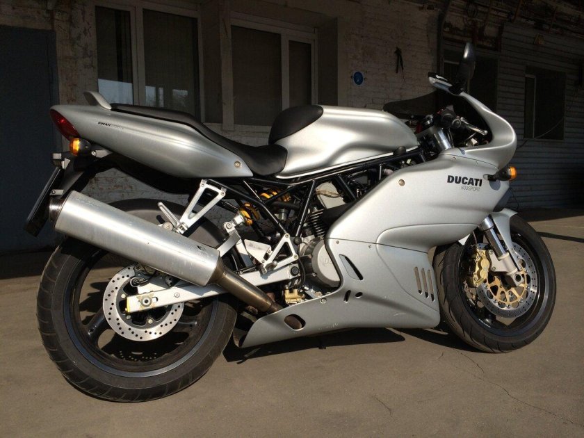 Ducati Supersport 900 2003г