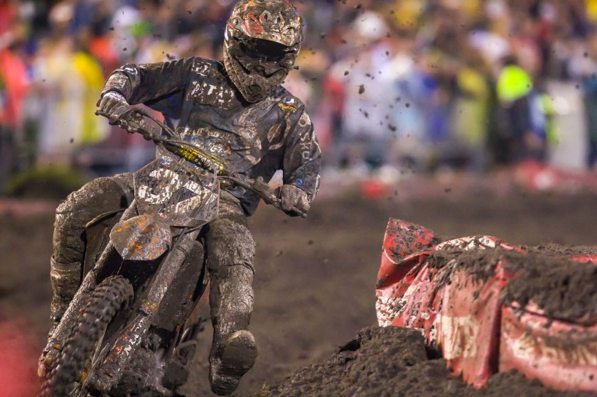 Грязевой мотоцикл