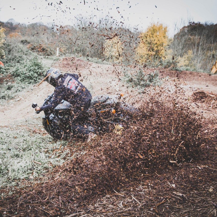 Грязевой мотоцикл