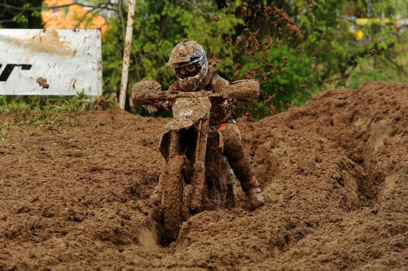 Мотокросс грязь