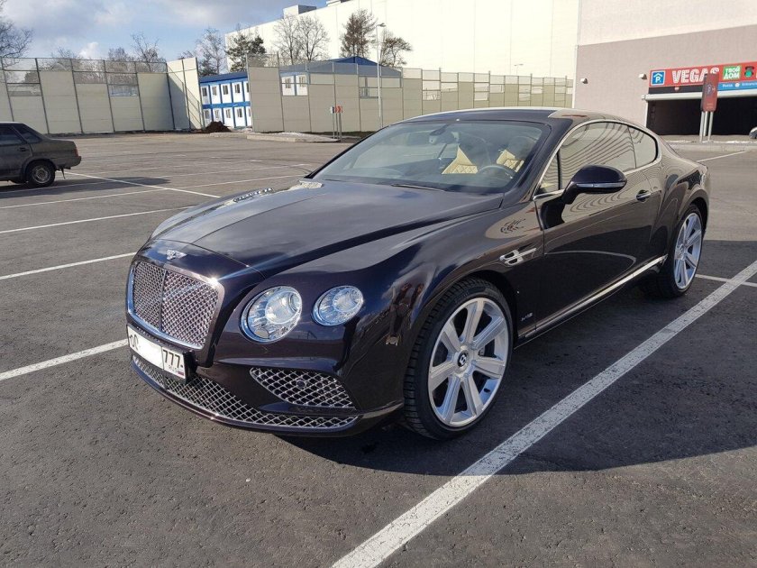 Bentley Continental gt 2015