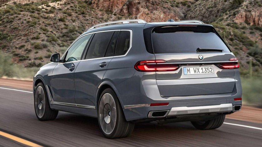 BMW x7 2022