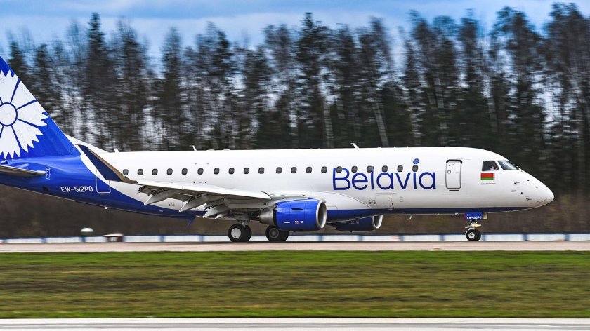 Самолёт Embraer 175