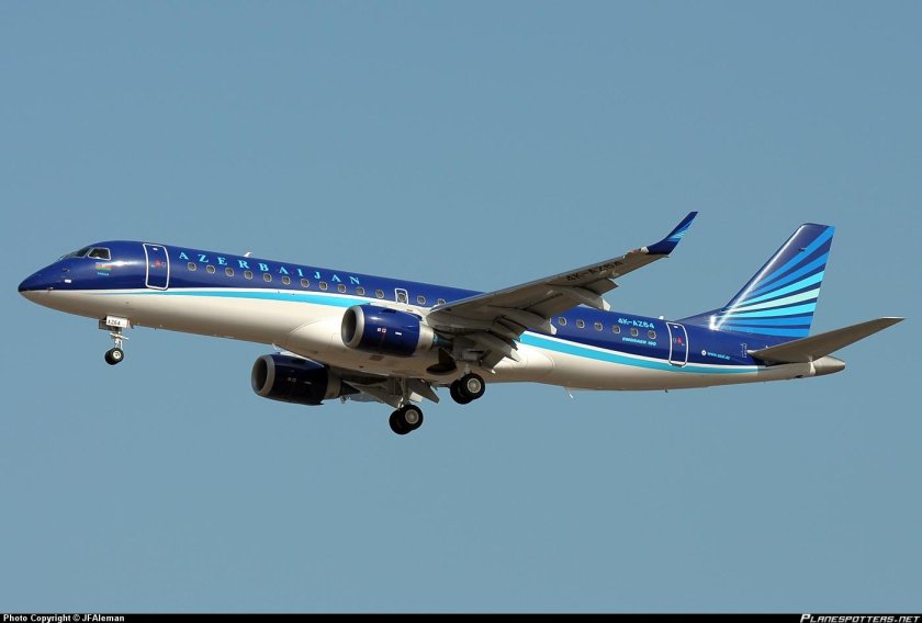 Эмбраер 190 Азербайджане Хава Йоллары