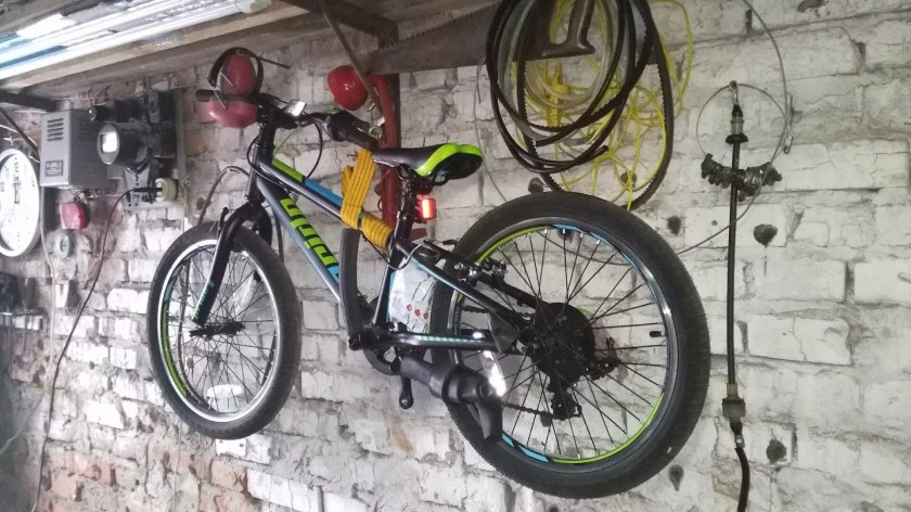 Гараж для велосипеда