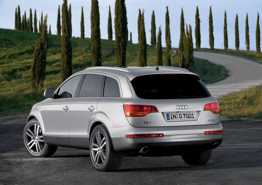 Ауди ку 7 2007