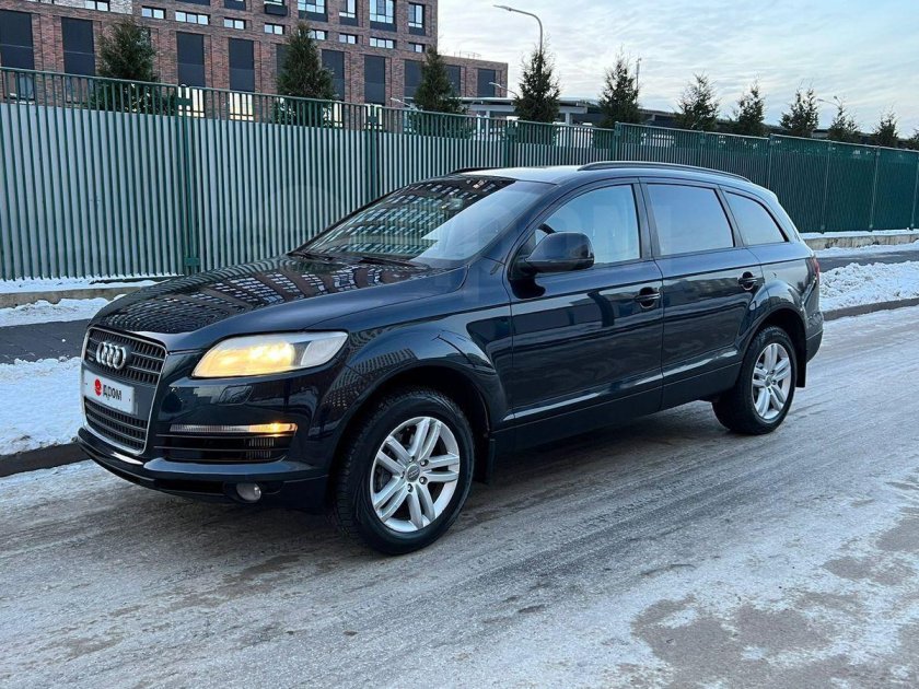 Ауди q7 2007