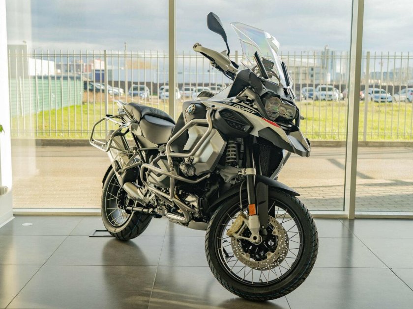 Bmw r1250gs adventure