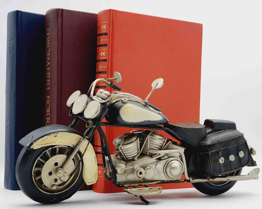 Ретро модель мотоцикла