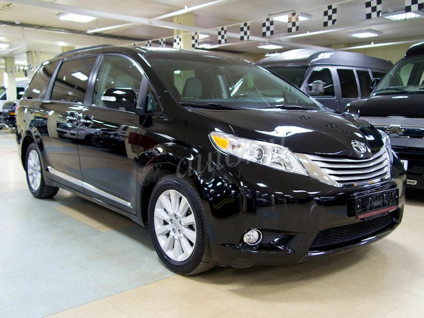 Тойота минивэн 3.5