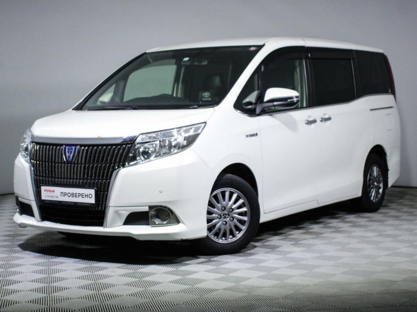 Тойота эсквайр 2019