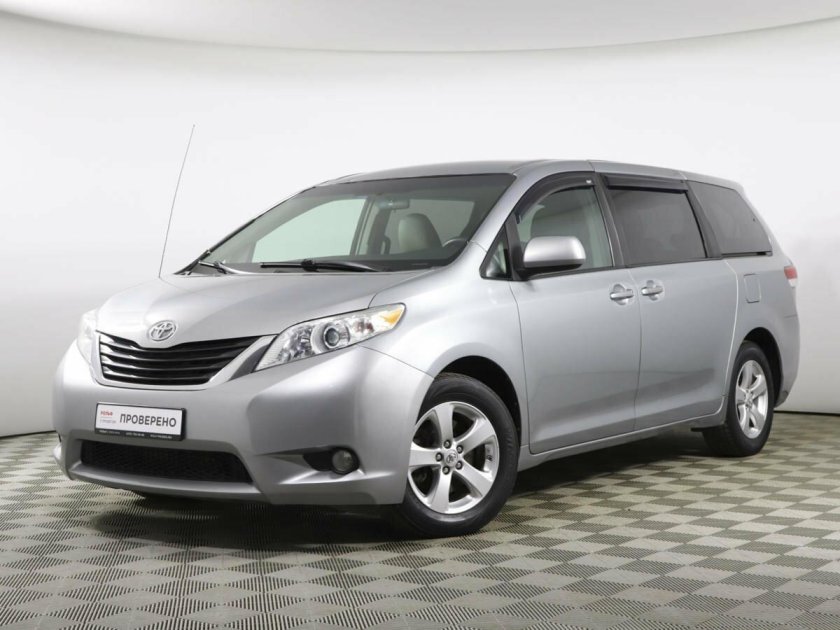 Toyota Sienna 2010