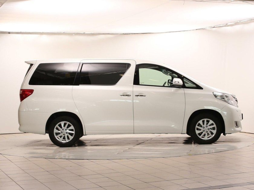 Тойота альфард 2014