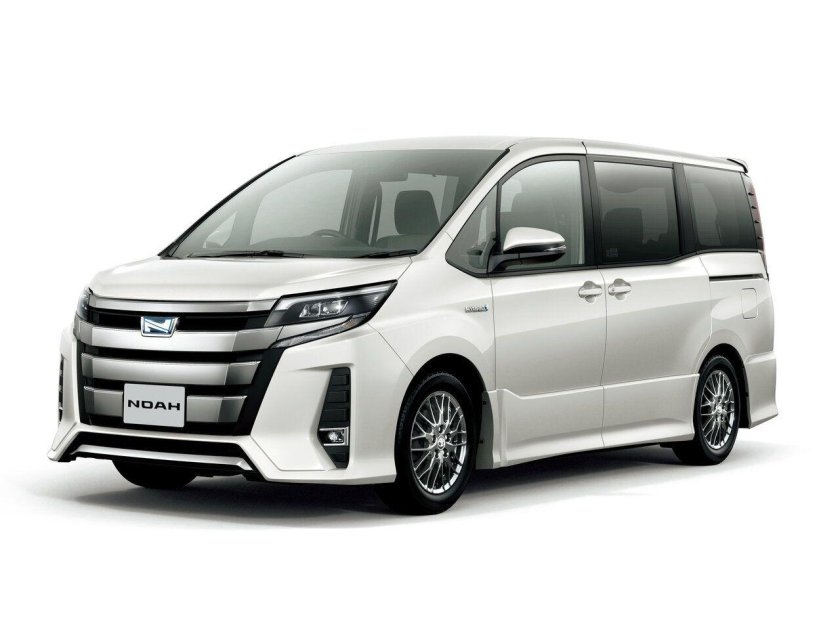 Toyota Noah 2022