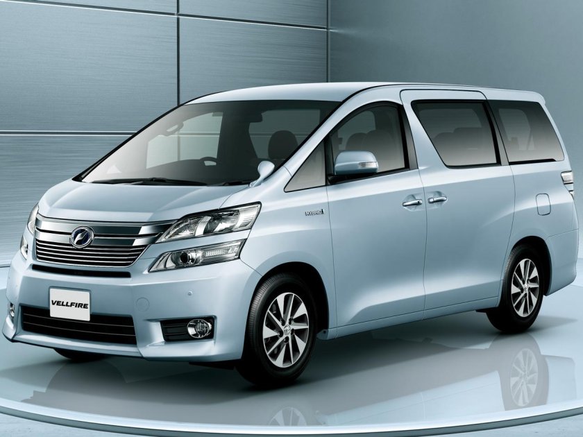 Электрические минивэны Тойота