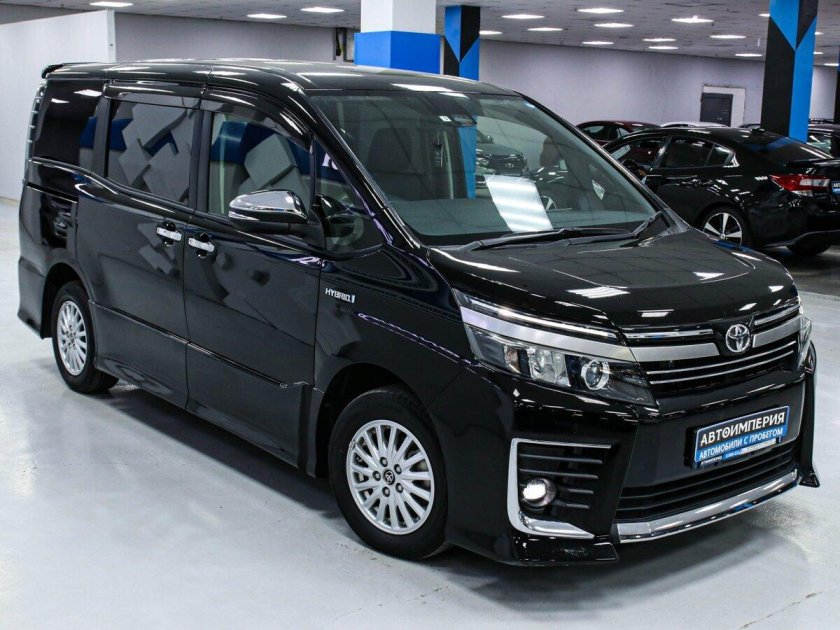 Тойота микроавтобус 2015
