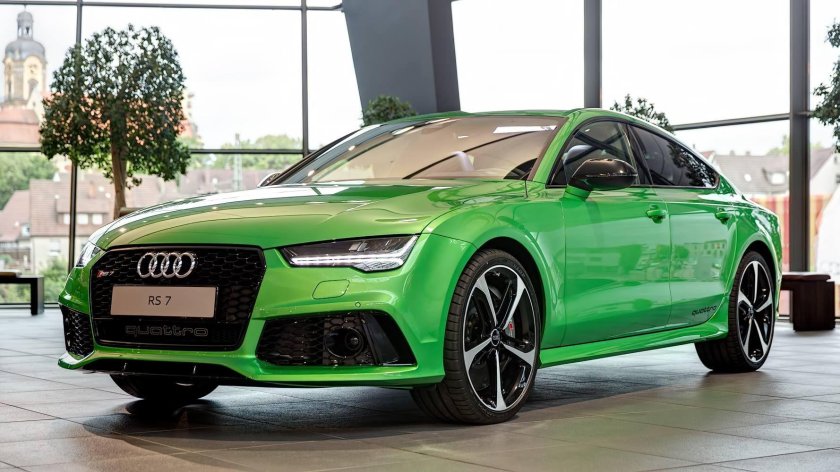 Audi rs7 зеленая