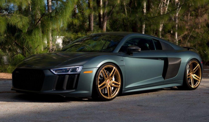 Audi r8