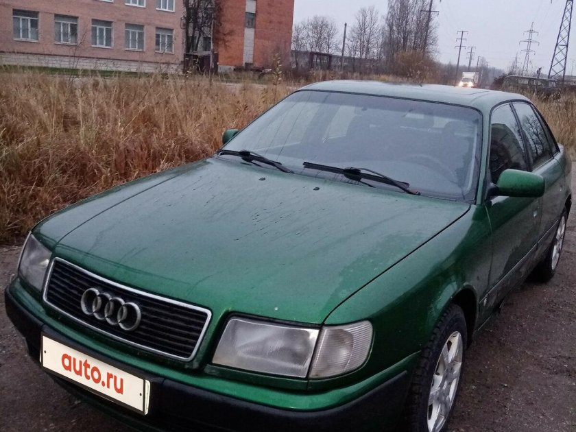 Audi 100 c4 зелёный