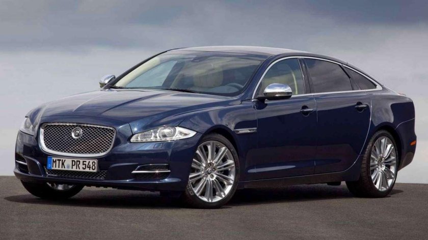 Jaguar XJ седан
