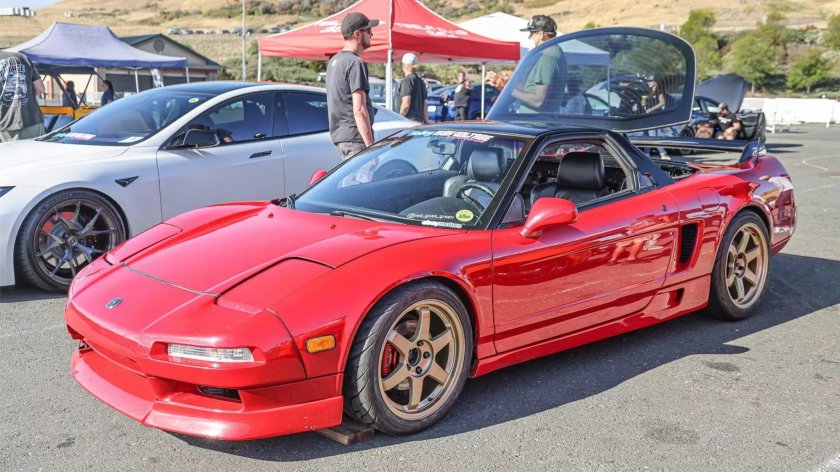 Тойота Сильва